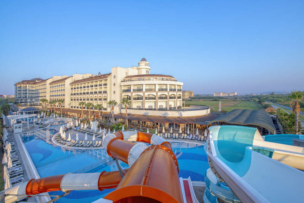 Ein Foto vom Pool im Port River Hotel & Spa