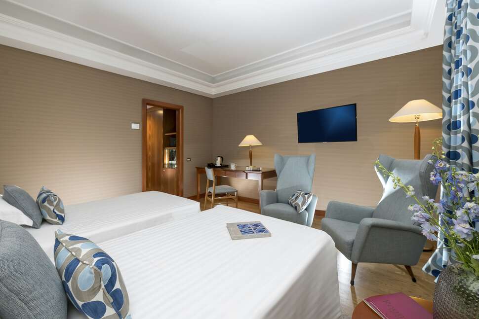 Een foto van Royal Continental Hotel
