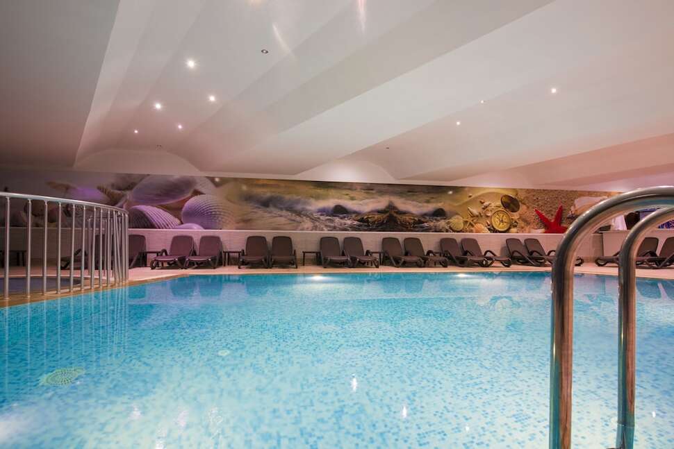 Een foto van het zwembad bij Side Alegria Hotel & Spa