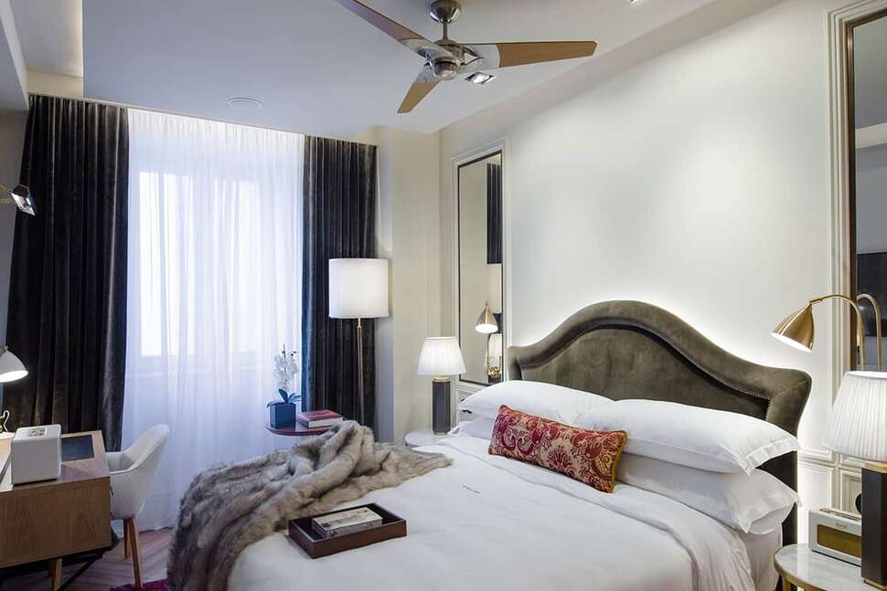 Ein Foto Brown's Avenue Hotel