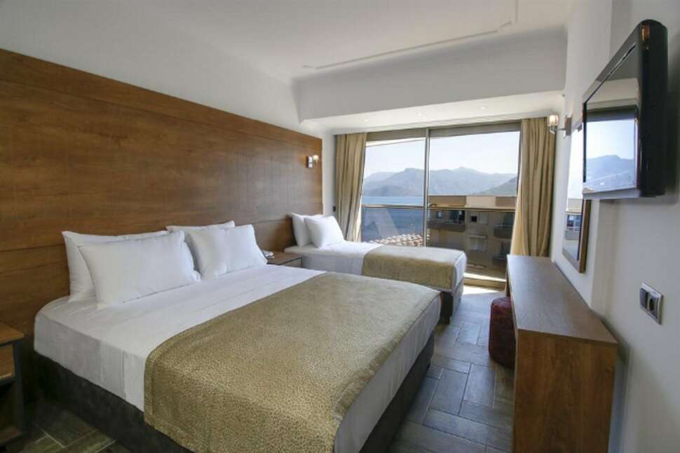 Ein Foto Aurasia Beach Hotel