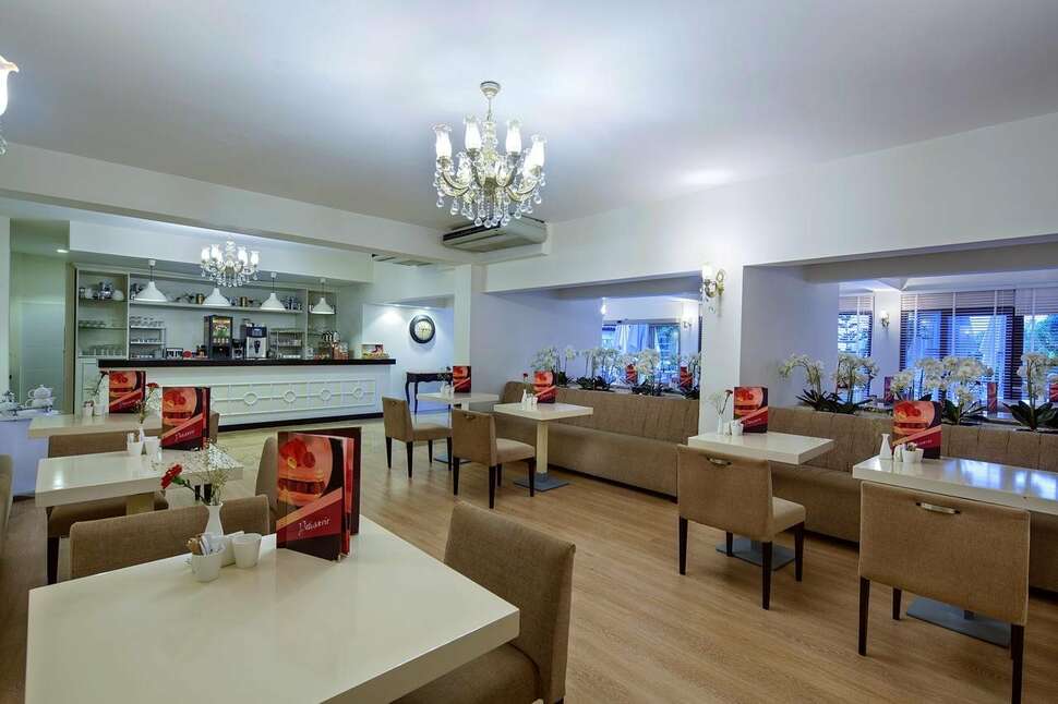 Ein Foto von den Einrichtungen im Bellis Deluxe Hotel