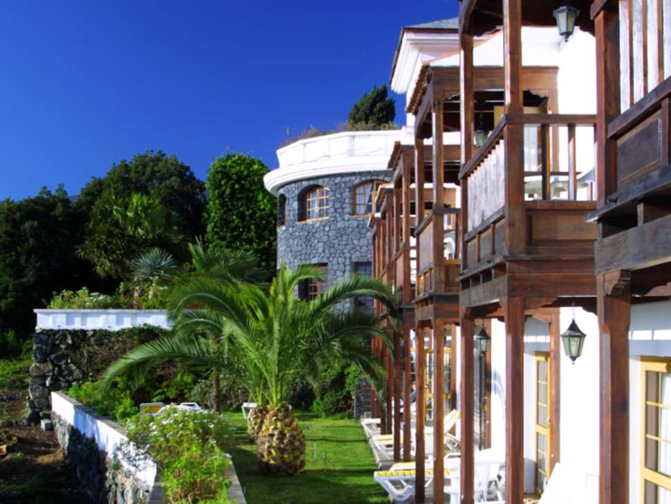 Ein Foto von der Außenansicht des Hotel La Palma Romantica