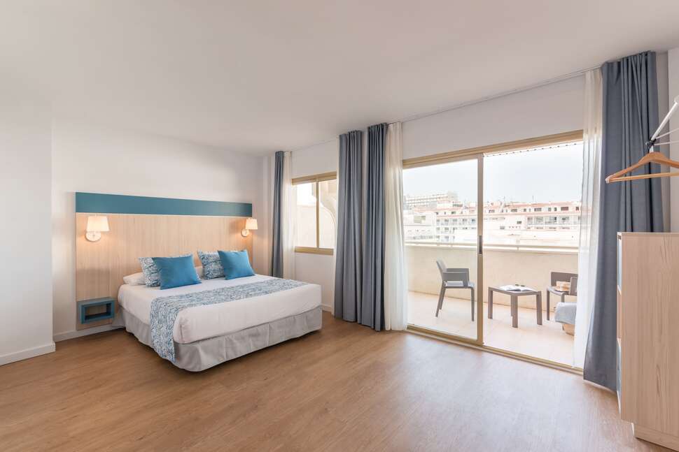 Ein Foto Rentalmar Salou Beach