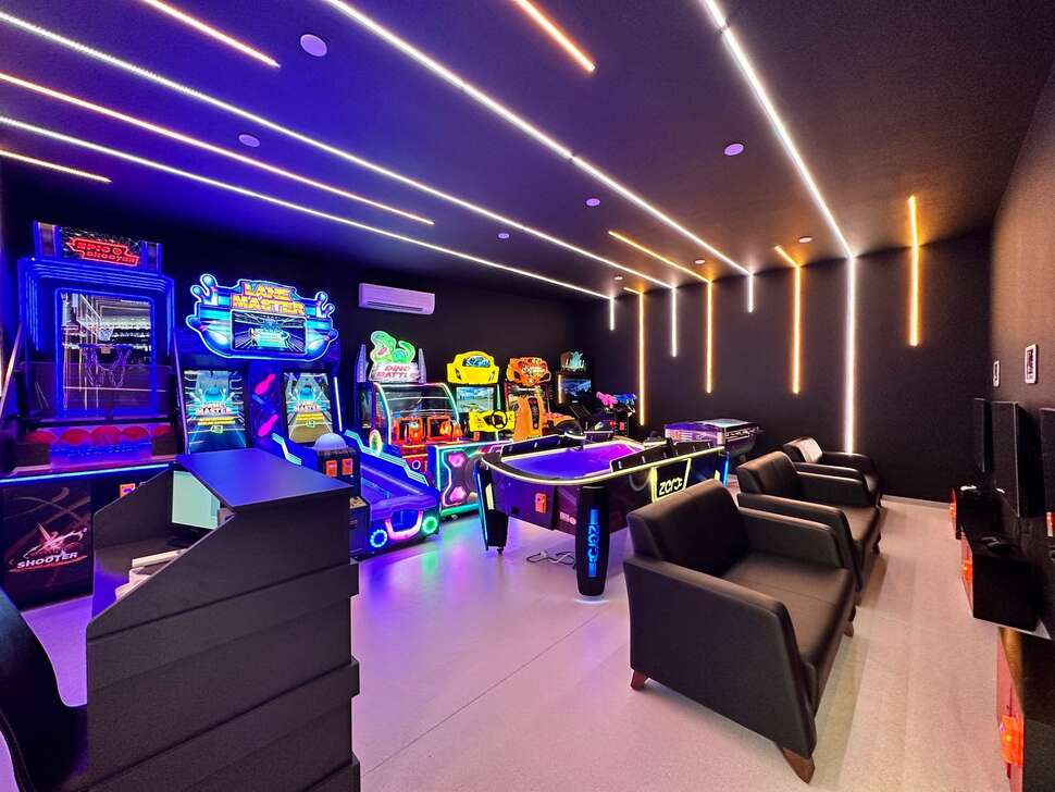 Ein Foto von den Einrichtungen im Blue Wave Suite Hotel