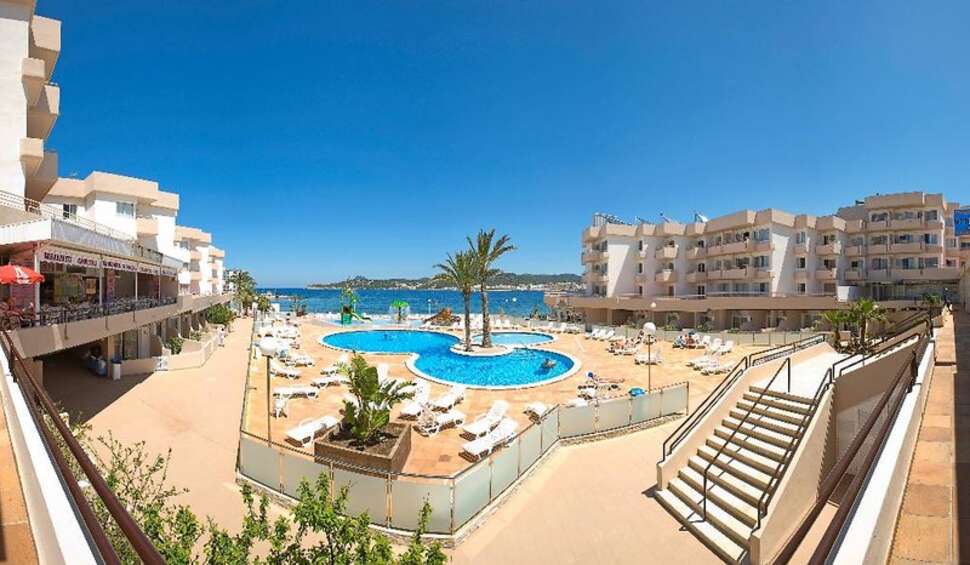 Een foto van een overzicht van Appartementen Playa Bella