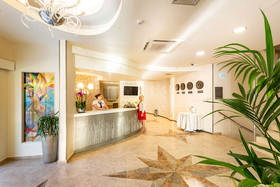 Een foto van het interieur van Rhodos Horizon Blu