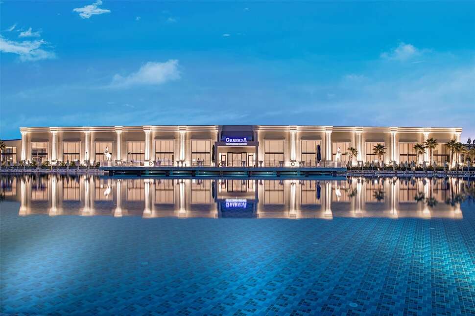 Een foto van het zwembad bij Granada Luxury Belek
