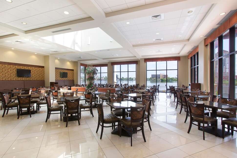 Ein Foto Ramada Plaza by Wyndham Orlando Resort & Suites Intl Drive
