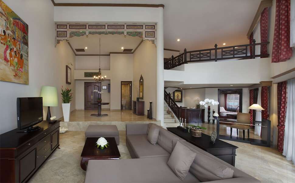 Een foto van het interieur van Sol by Melia Benoa Bali