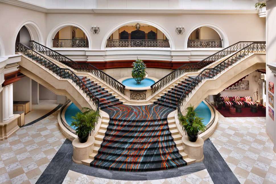 Ein Foto Mövenpick Hotel & Apartments Bur Dubai