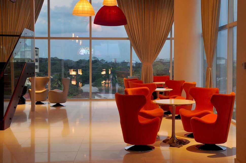 Een foto van Cinnamon Red Colombo
