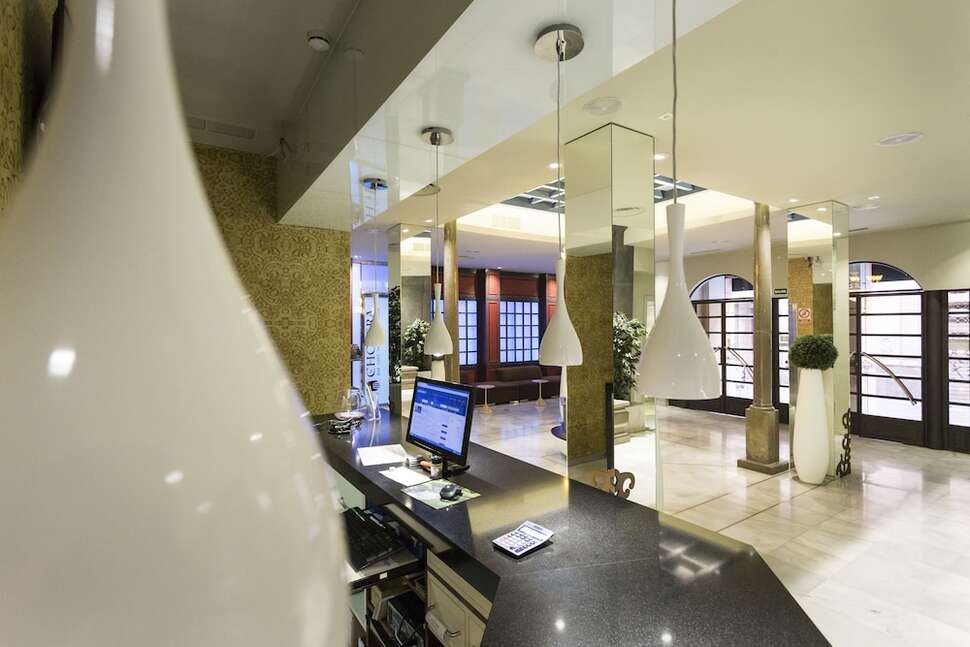 Een foto van het interieur van Hotel Comfort Dauro 2