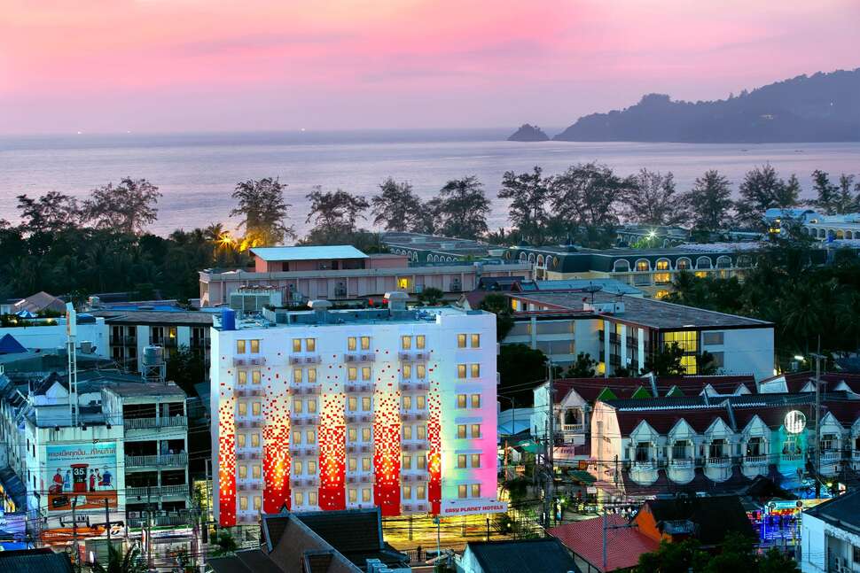 Een foto van Red Planet Patong