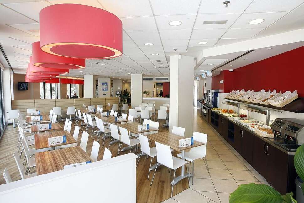 Een foto van Travelodge Barcelona Poblenou