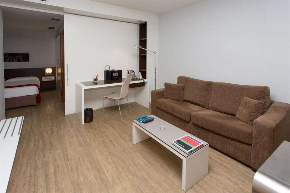 Ein Foto Atenea Rekord Suites