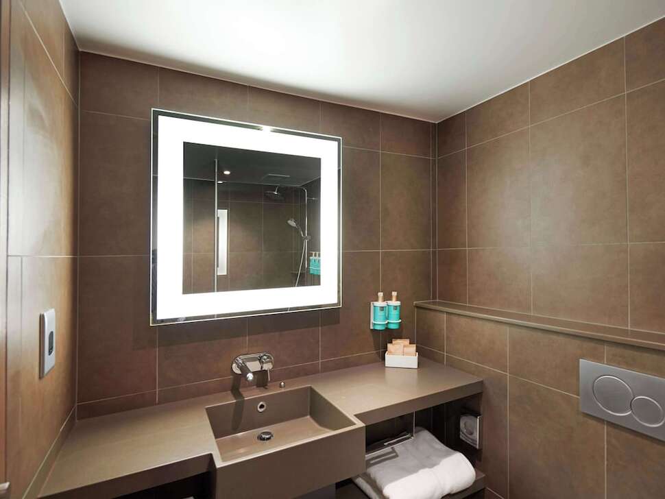 Een foto van Novotel London West
