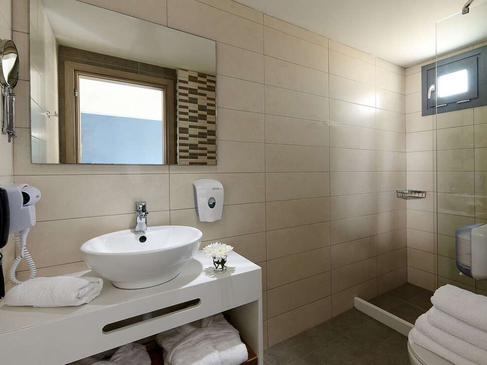 Een foto van Pollis Hotel
