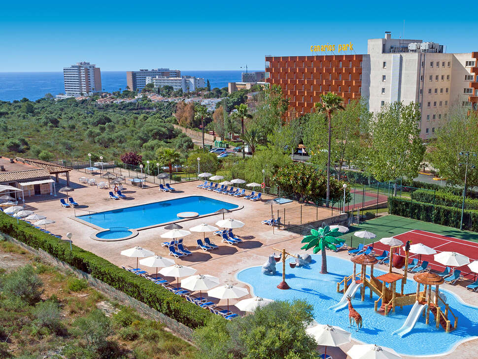 Een foto van het zwembad bij HSM Canarios Park