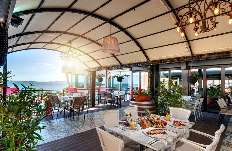 Een foto van Grand Hotel Sveti Vlas