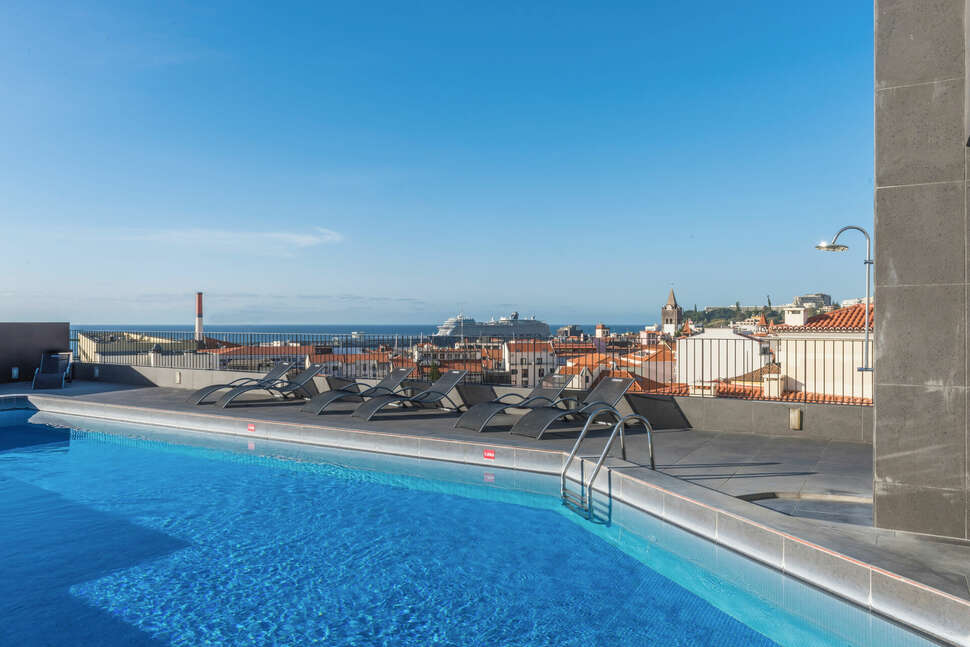 Een foto van The Editory Garden Funchal