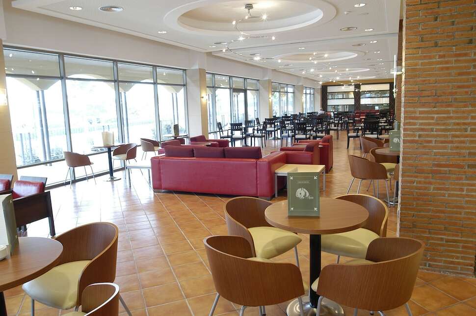 Een foto van het interieur van Hotel Mediterraneo Benidorm