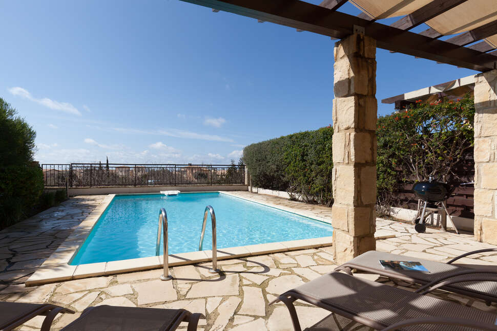 Een foto van Aphrodite Hills Rentals