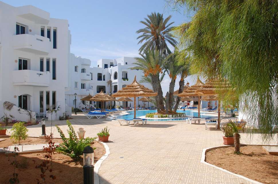 Ein Foto von der Außenansicht des Hotel Fiesta Beach