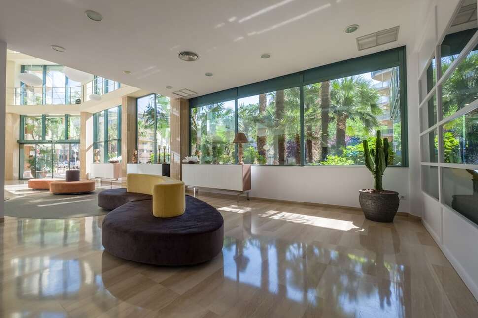 Een foto van Hotel California Palace