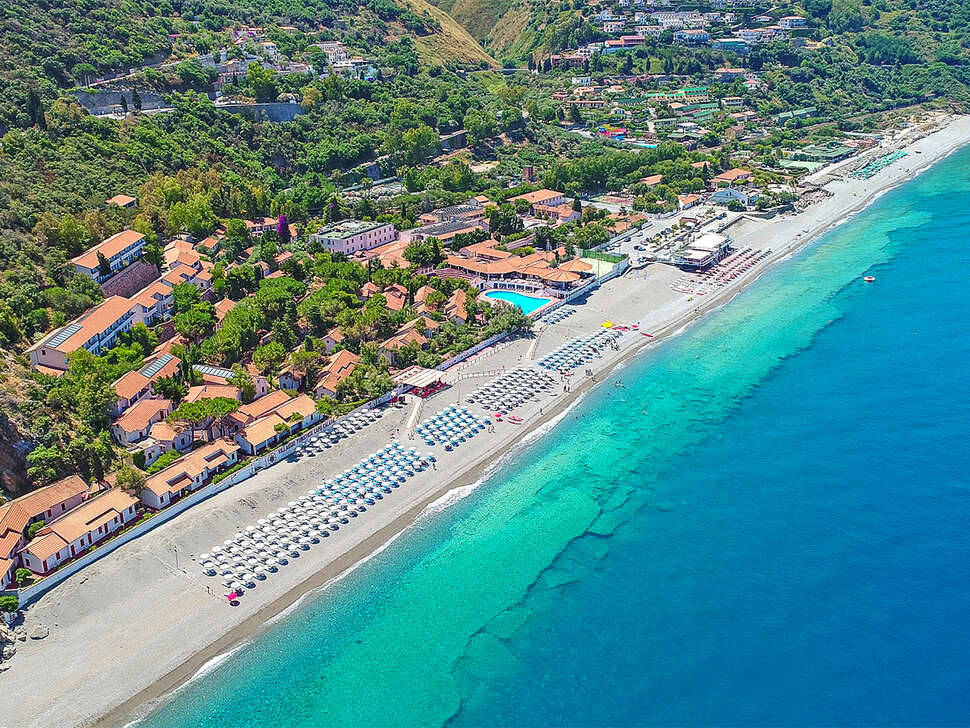 Een foto van TH Gioiosa Marea Capo Calava