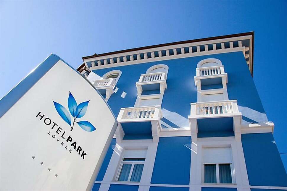 Ein Foto von der Außenansicht des Hotel Park Lovran