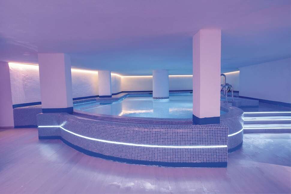 Een foto van R2 Bahia Cala Ratjada Design Hotel