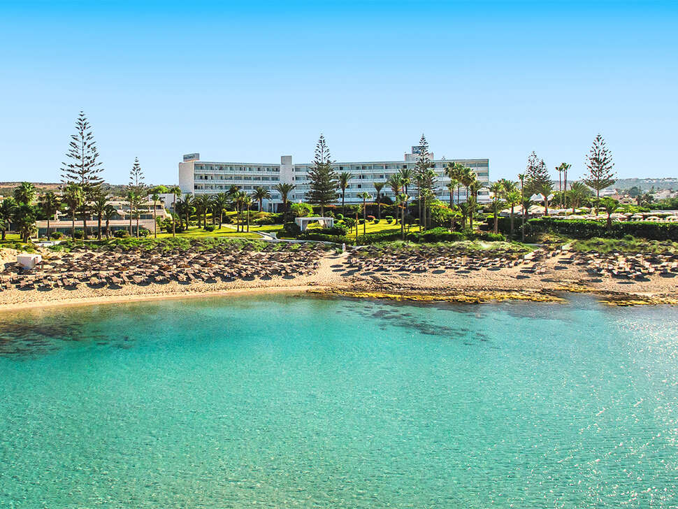 Een foto van Nissi Beach Resort