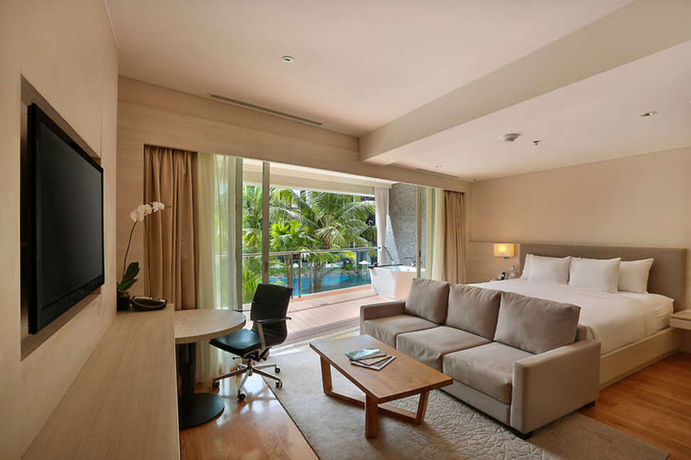 Een foto van The Stones Hotel Legian Bali