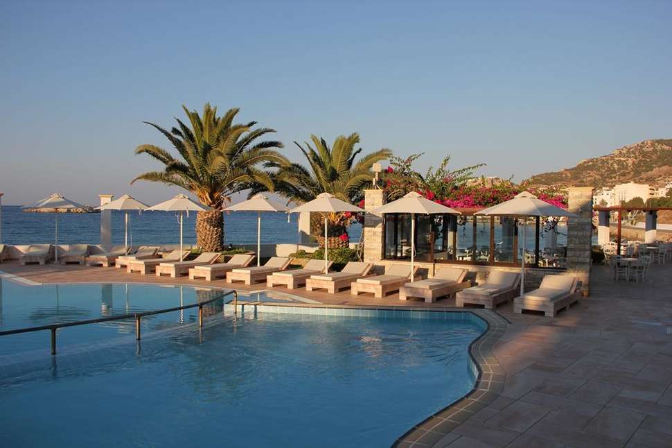 Een foto van het zwembad bij Electra Beach Hotel