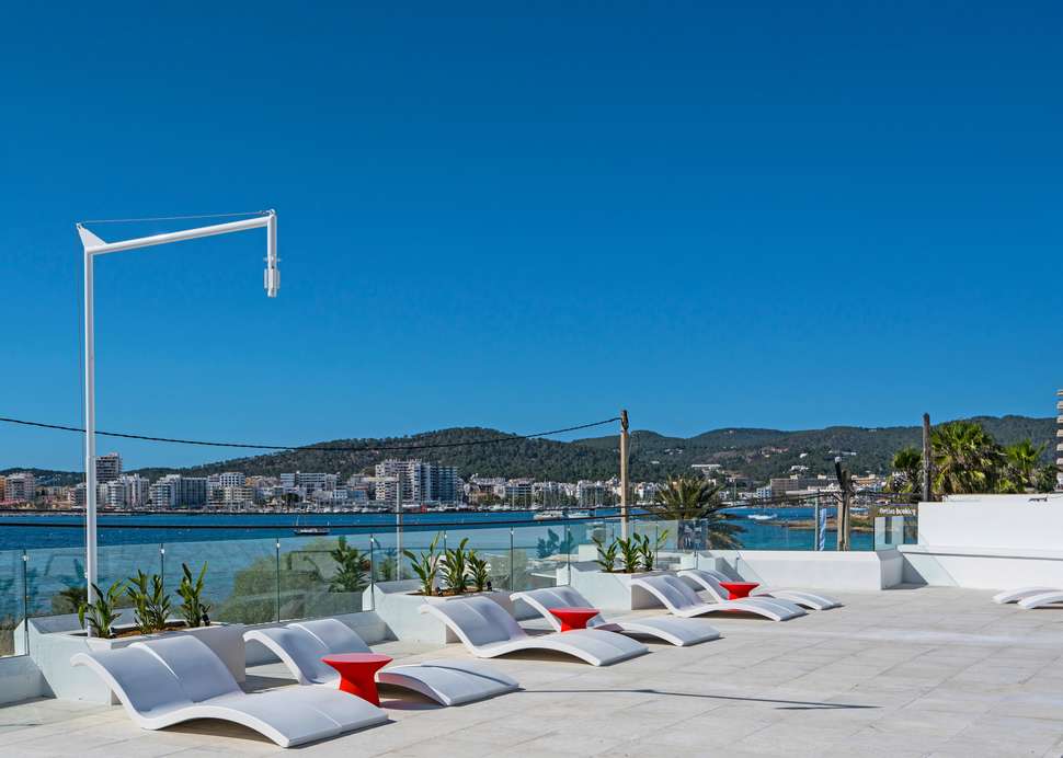 Een foto van THB Naeco Ibiza