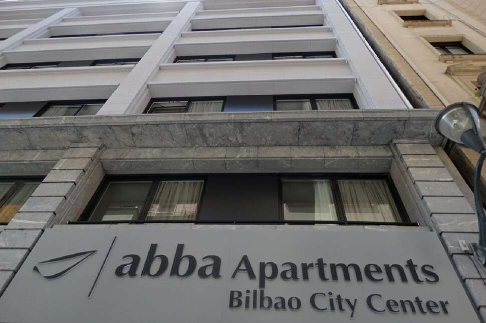 Ein Foto Abba Suites Bilbao City Center