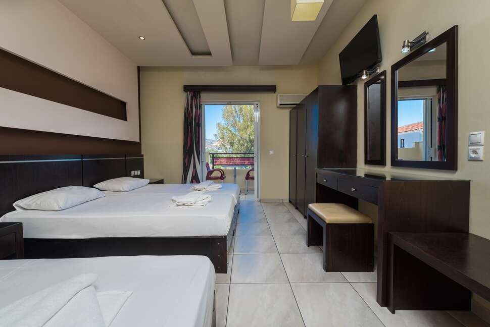 Ein Foto Canadian Hotel