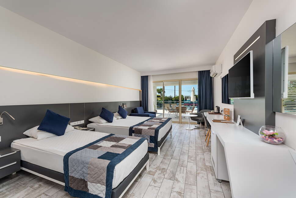 Een foto van White City Beach Hotel