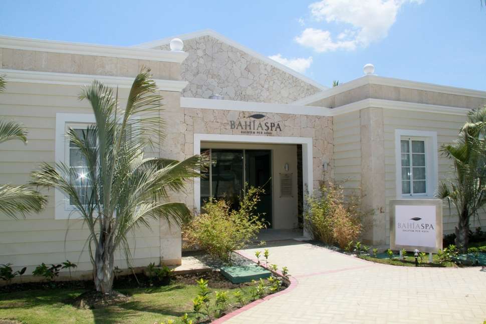 Een foto van de buitenkant van Luxury Bahia Principe Esmeralda