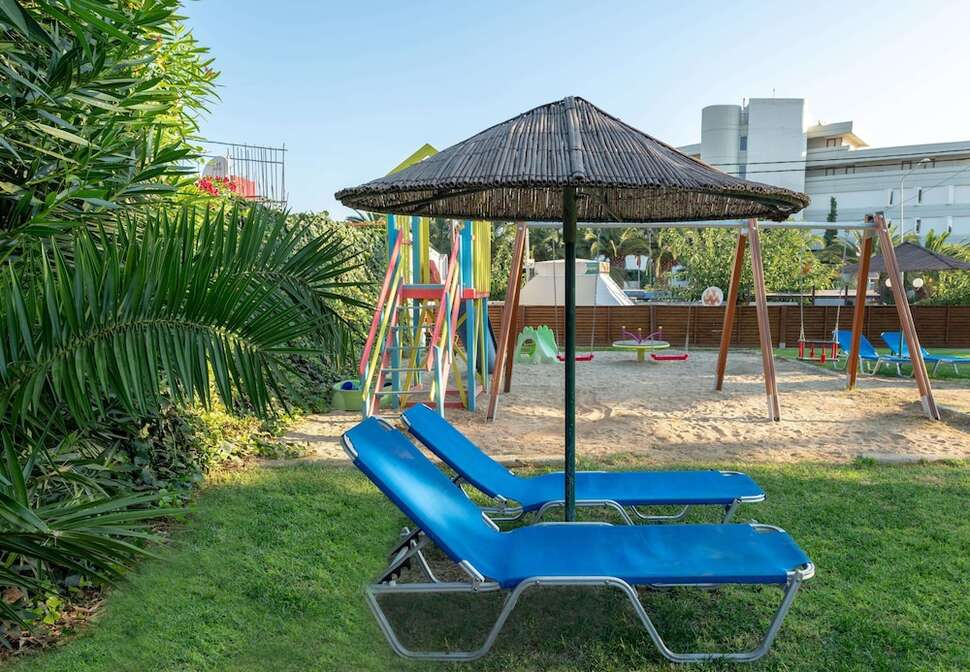 Een foto van het terras bij Hotel Marilena