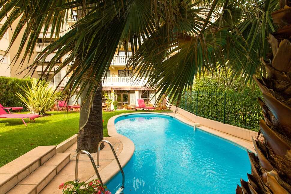 Een foto van het zwembad bij Hotel Sun Riviera