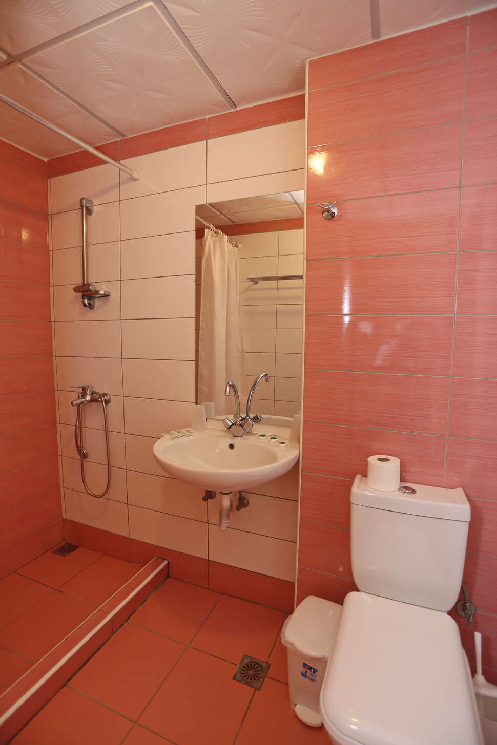 Een foto van Eri Beach & Village Hotel