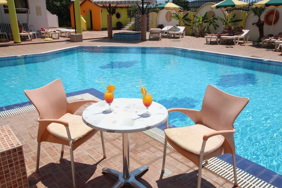 Ein Foto vom Pool im Grecian Fantasia Resort