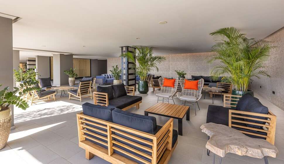 Een foto van de faciliteiten bij Faro Lopesan Collection Hotel