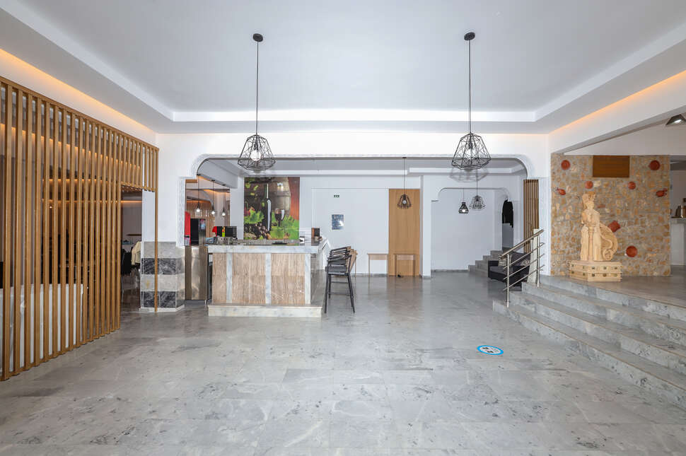 Een foto van het interieur van Belvita Hotel