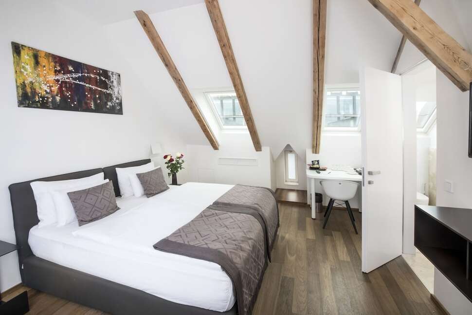 Een foto van Hotel Golden Crown