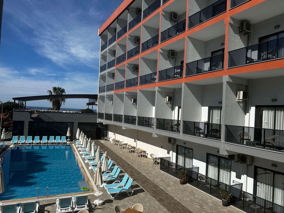 Een foto van Side Golden Rock Hotel