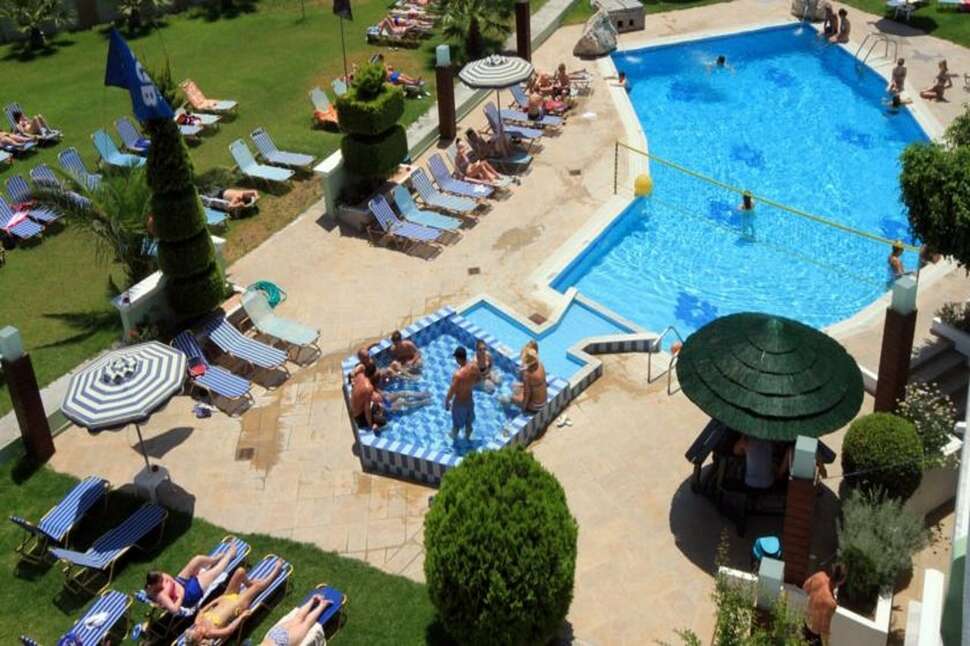 Een foto van een overzicht van Stamos Hotel Faliraki