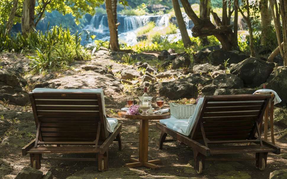 Een foto van het terras bij Maritim Resort & Spa Mauritius